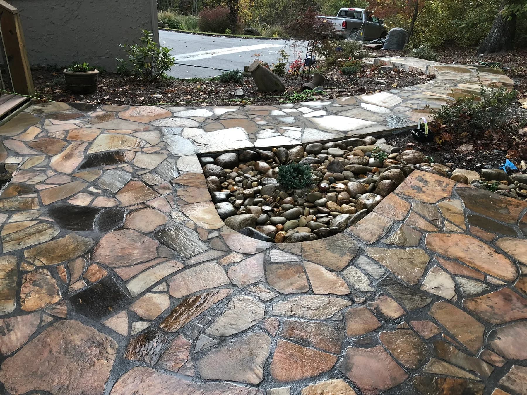 Finished mortared flagstone landing with stone joint detail
